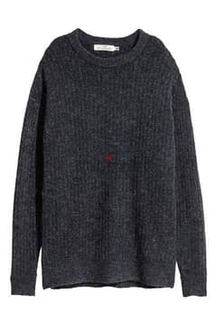 H&M L. O. O. G Sweater Original NEW Size : XL UAE-IMPORTED