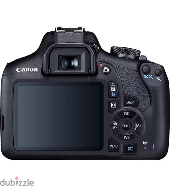 Canon EOS 2000D DSLR camera with EFS with 18-55mm III lens kit 3