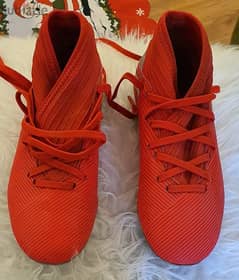 Adidas football shoes for boys (EU:32)