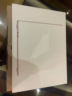 Apple Macbook air M2 15 inch 256/8 Starlight New