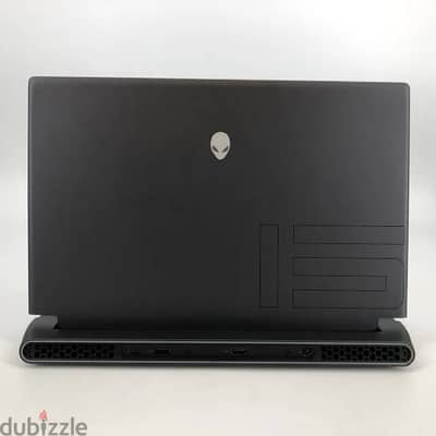 Alienware m15 R7 Gaming Laptop