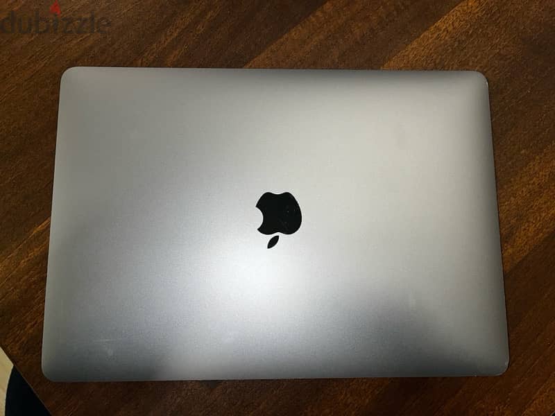 Macbook Pro 13 inch M1 chip 5