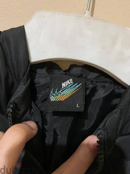 Large Nike jacket 2