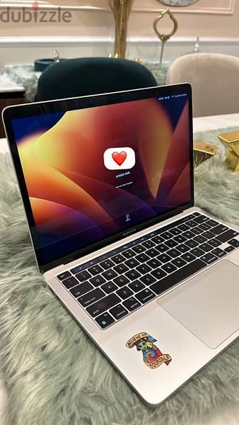 MACBOOK PRO 13-inch 2020 TOUCH BAR 0