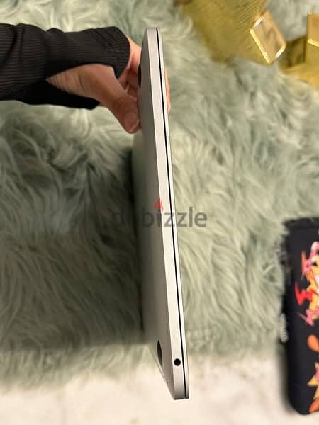 MACBOOK PRO 13-inch 2020 TOUCH BAR 4
