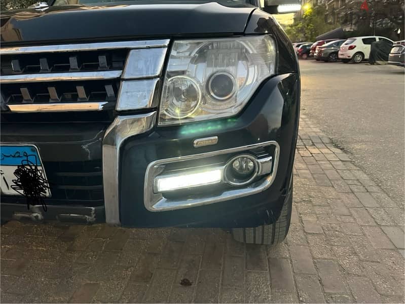 باجيرو معدلة بلكامل pajero 19