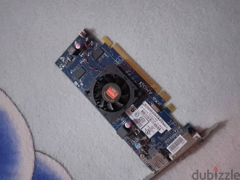 كارت شاشة AMD بوردة زرقاء 1