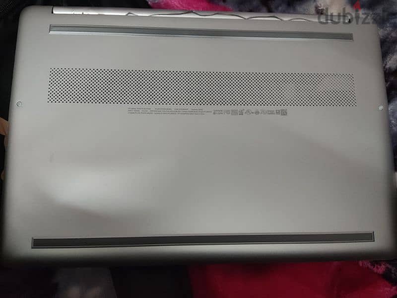 2022 HP Laptop 15-DY2702DX 15.6- 2