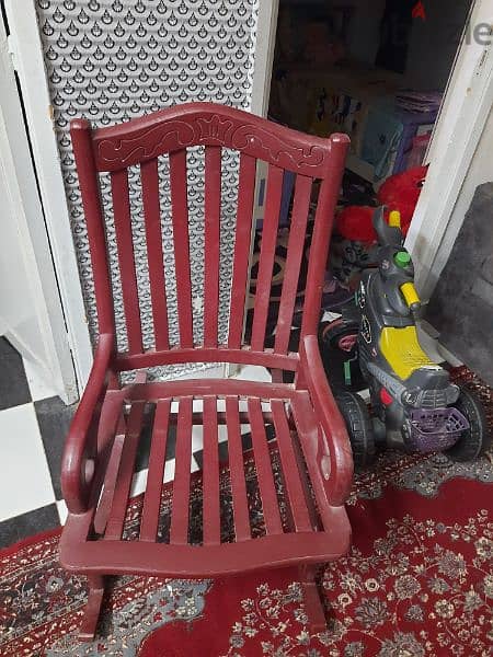كرسي خشب هزاز 2
