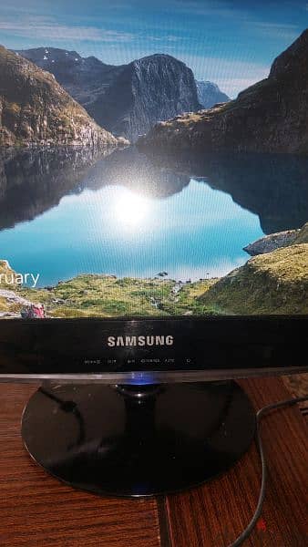 كمبيوتر كامل Dell مع شاشة Samsung 1