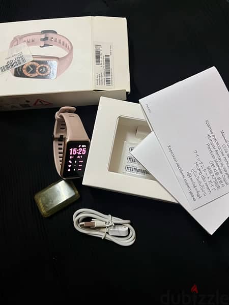 Huawei Band 6 pink 3