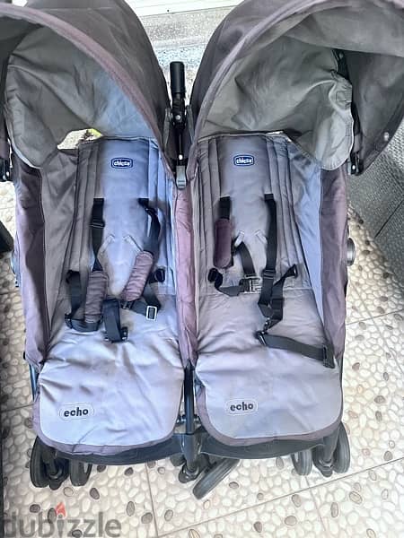 double stroller - chicco 2