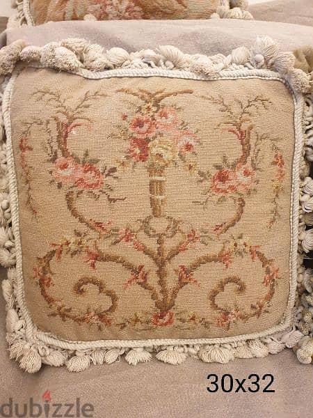 Aubusson cushions  اوبيسون 4