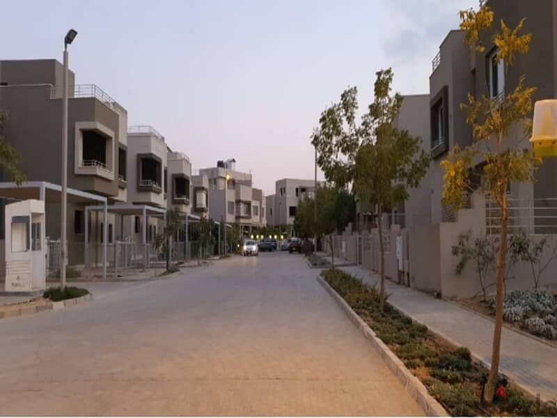 بسعر افتتاحي و تسهيلات خيالبه امتلك فيلتك في PALM HILLS NEW CAIRO 4