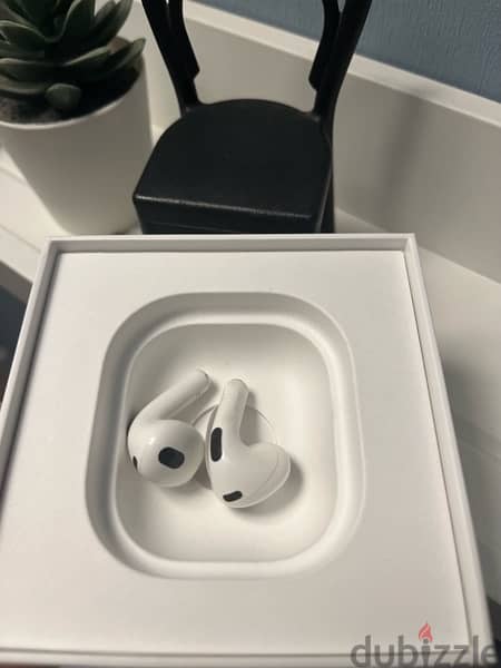 airpods 3 generation with box and charger 0