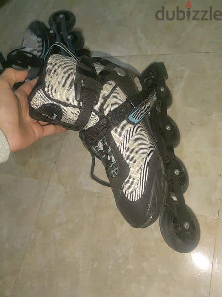 gomma skate shoes in perfect condition hardly used 1