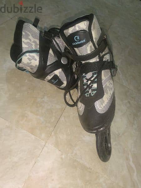 gomma skate shoes in perfect condition hardly used 3