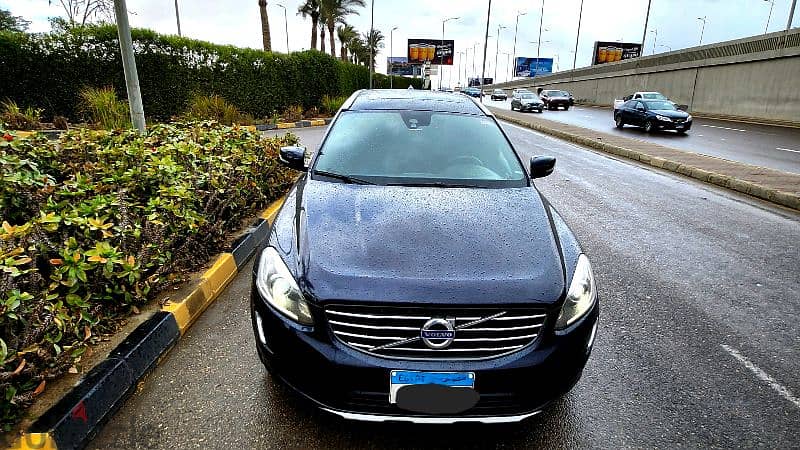 Xc60 light use in good condtion 8