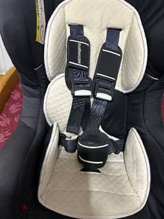 mothercare car seat, adjustable - كرسي اطفال للسيارة، متغير الاوضاع