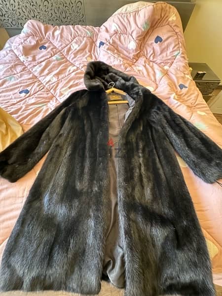 (تم تخفيض السعر لسرعة البيع) بالطو فرو منك Mink fur coat 4