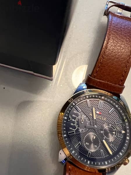 Tommy Hilfiger Men's Watch (Brown Leather strap) 1