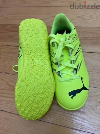 Puma kids football shoes