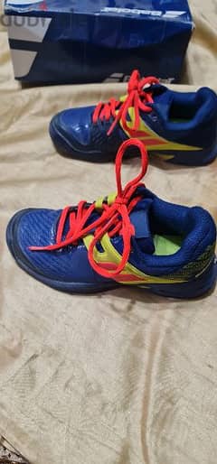 babolat tennis shoes size 32 0