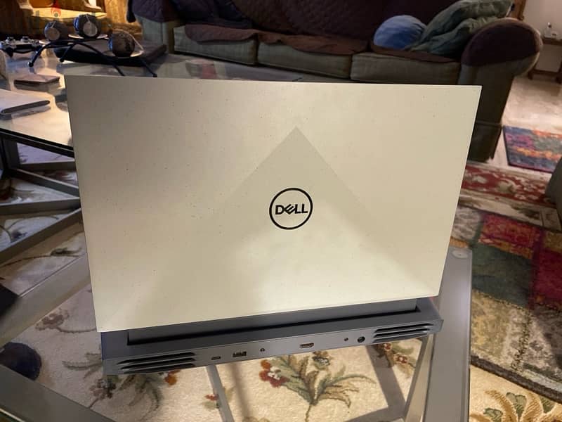 Gaming Laptop Dell G15 Ryzen Edition - RTX 3050 Ti - Like New 2