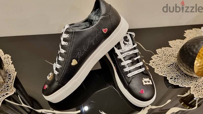 IMMEDIATE PURCHASE   KARL LAGERFELD   SIZE 41 NEW HOT PRICE 5