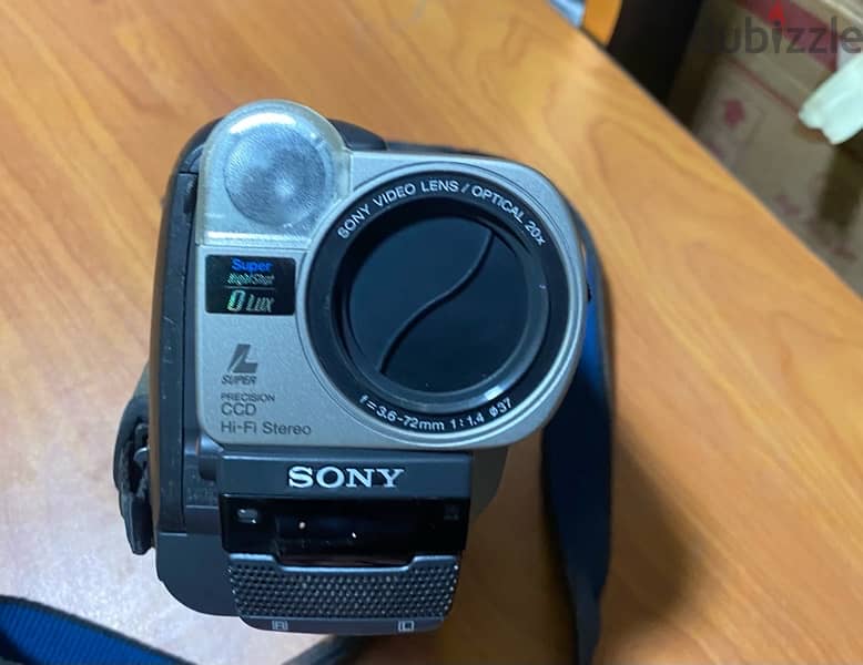 Sony handycam Hi8 __360x 4