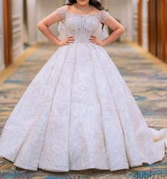 فستان زفاف مالكي تصميم سوري