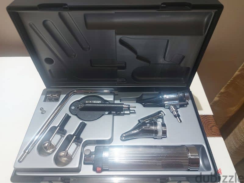 oto & ophthalmoscope 1
