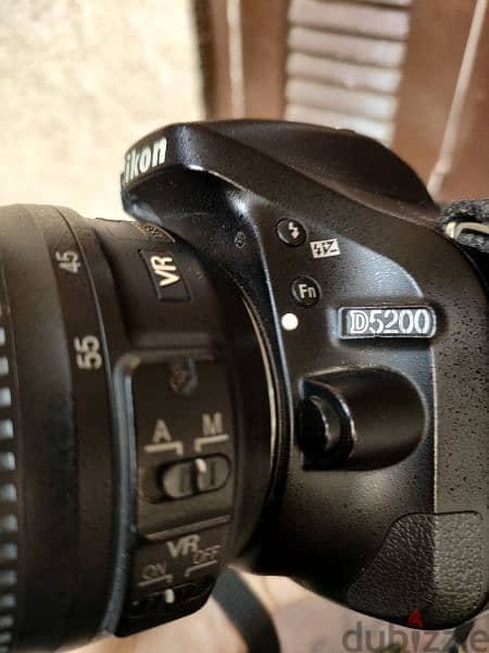 Nikon d5200 بجميع ادواتها 4