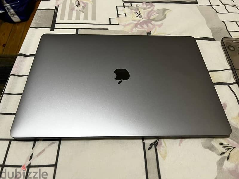 MacBook Pro 16-inch 2019 32 RAM 2