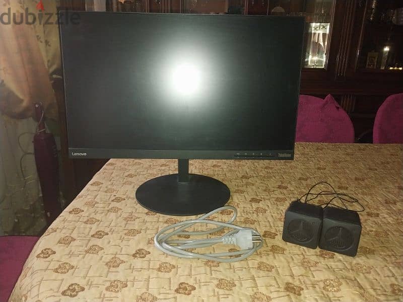 lcd lenovo monitor , speakers and power cable 4