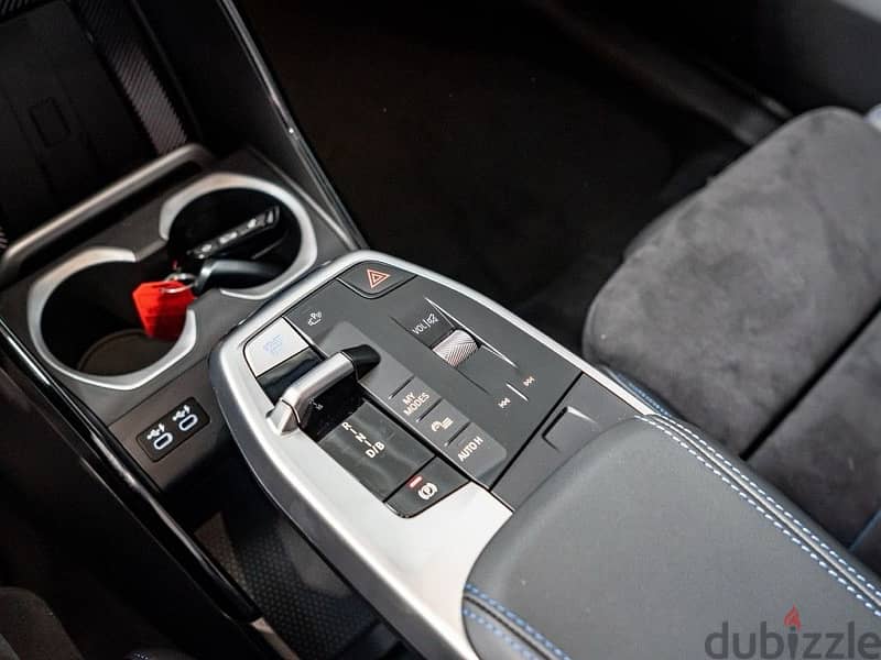 BMW IX2 2024 - Full Electric 8