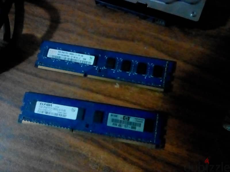 هارد 160جيجا ويسترن ديجتال عليه داتا العاب+رامات 4 جيجا DDR3+كابل باور 2