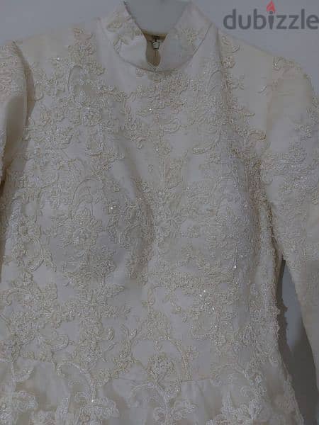 فستان زفاف اوف وايت 1