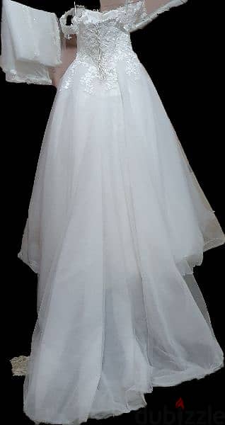 فستان زفاف +طرحه طويله +طقم +برسينج 3