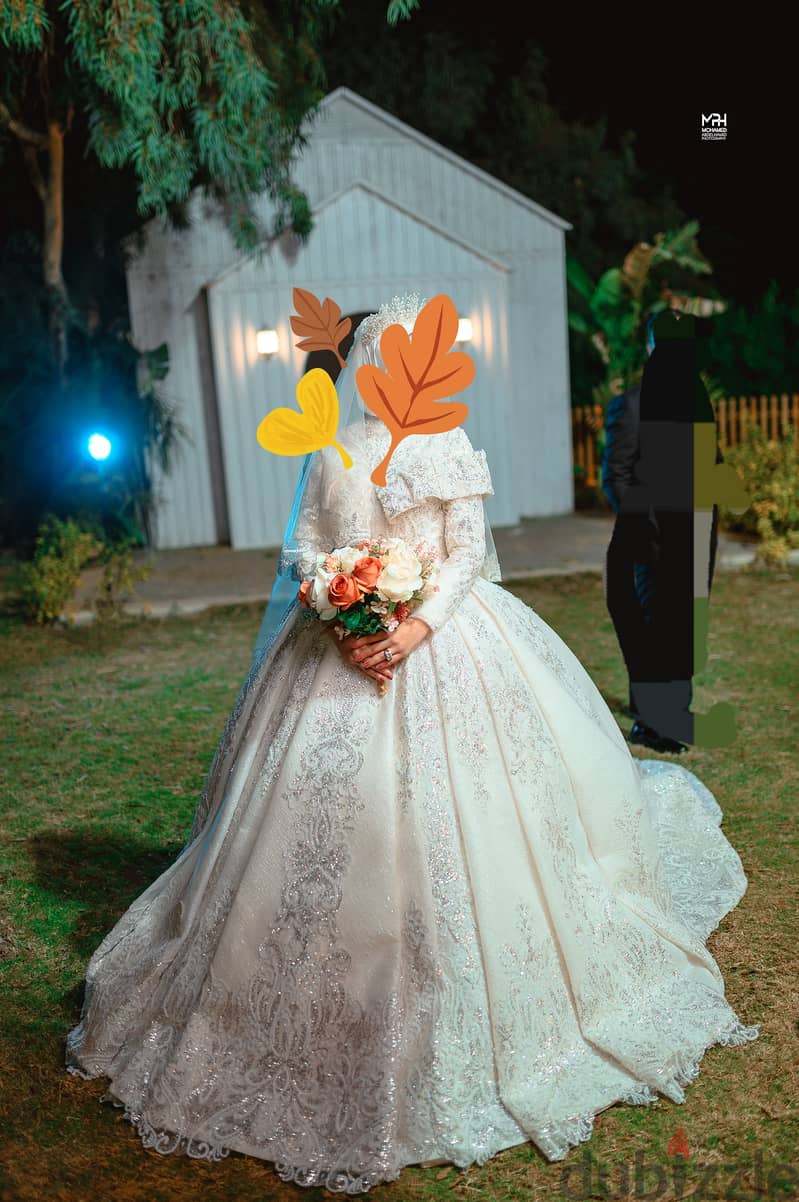 فستان زفاف جوميه شامبين بالطرحة تحفة 4