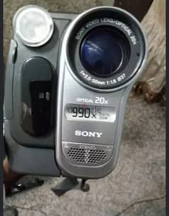 كاميرا سوني X990