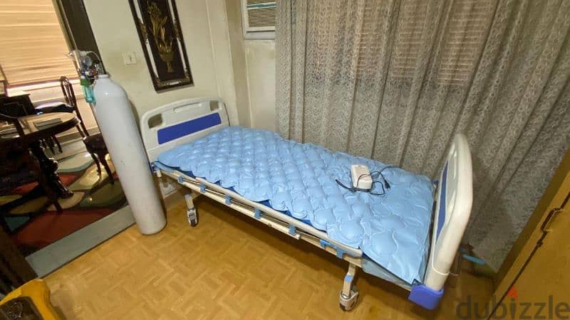 سرير طبي متحرك للايجار الشهري بالمنزل ٠١١١١٩٨٦٨٢٨ لراحة المريض قوي 2