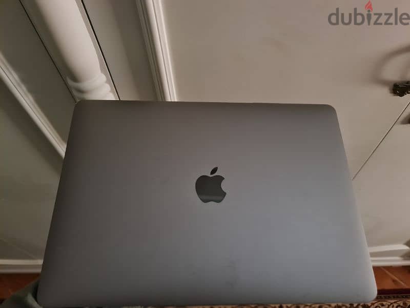 macbook pro 13-inch,M1,2020 1