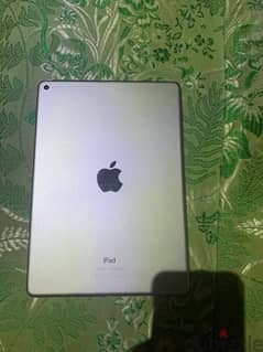 تابلت iPads air 2 16 GB بحاله ممتازه 0