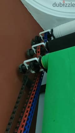 حامل كرومات ثلاثي موفر للمساحة Roller Wall Mounting Multicolor