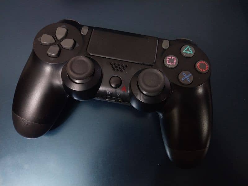 ps4 controller / دراع بلايستيشن 4 1