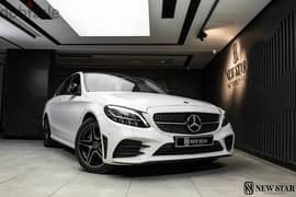 c200 AMG 2020 Fully Loaded . . all fabric