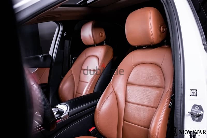 c200 AMG 2020 Fully Loaded . . all fabric 8