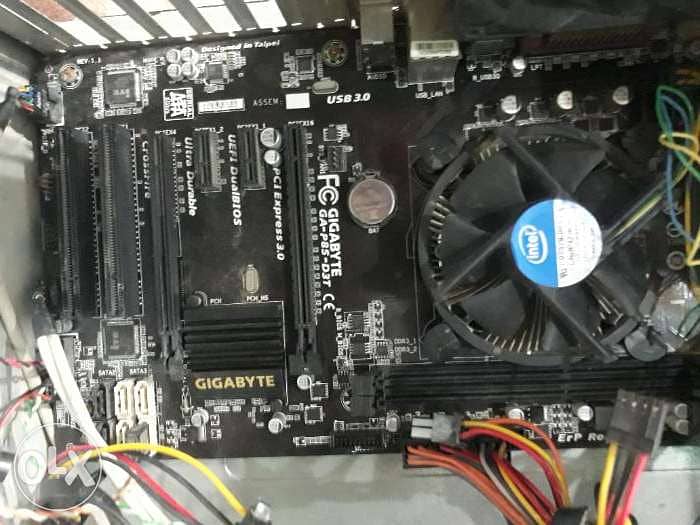 Motherboard P85 1