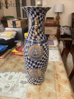 beautiful blue and gold vase 0